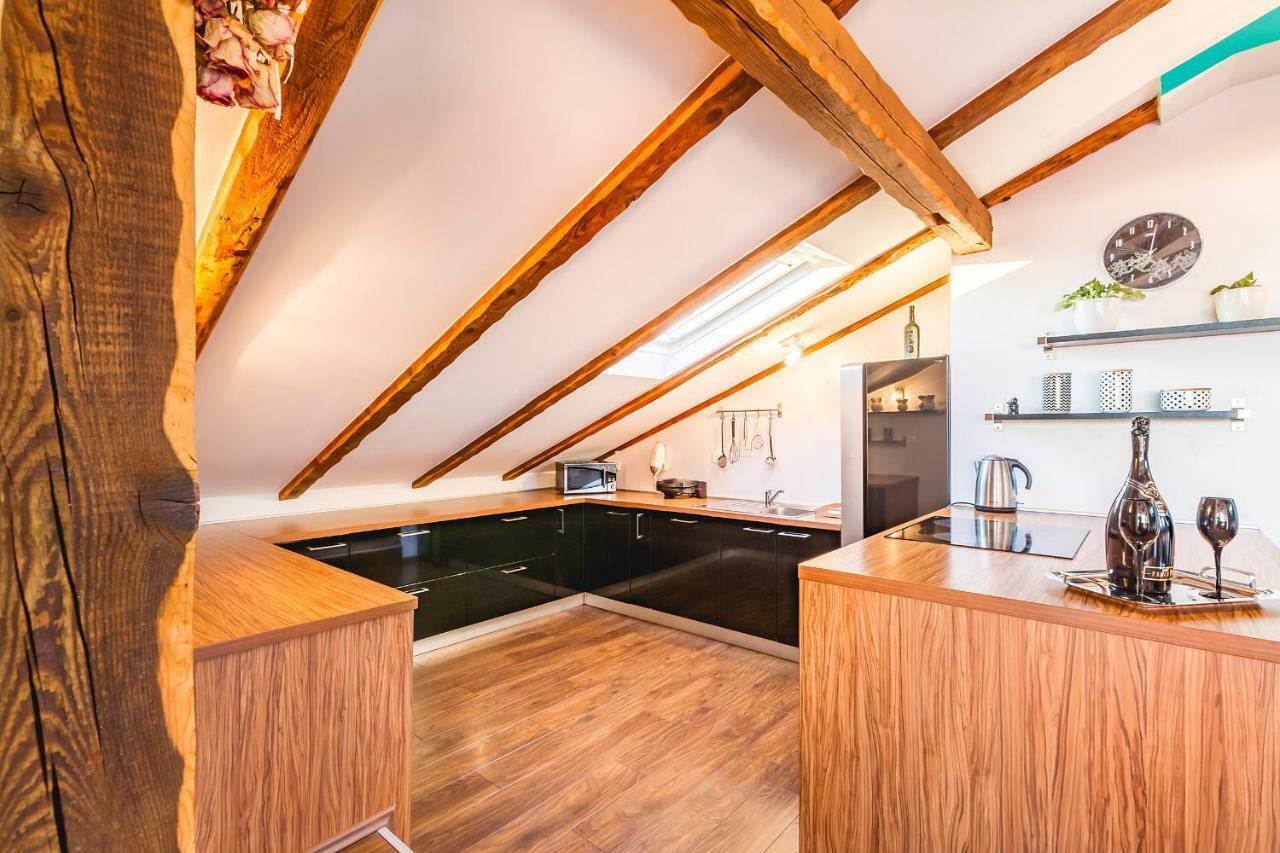 Apartment Lena Rijeka Eksteriør bilde